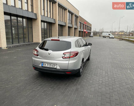 Сірий Рено Меган, об'ємом двигуна 1.46 л та пробігом 239 тис. км за 6600 $, фото 3 на Automoto.ua