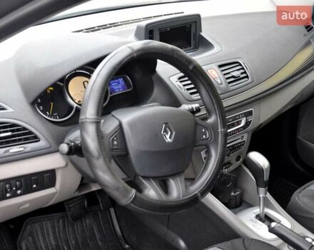 Сірий Рено Меган, об'ємом двигуна 1.5 л та пробігом 250 тис. км за 6500 $, фото 16 на Automoto.ua