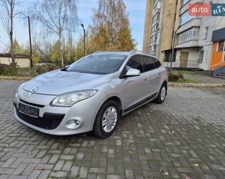 Сірий Рено Меган, об'ємом двигуна 1.46 л та пробігом 252 тис. км за 7300 $, фото 3 на Automoto.ua