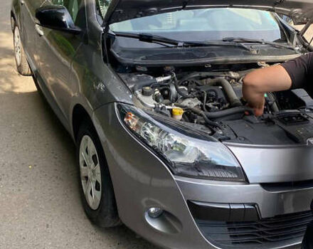 Серый Рено Меган, объемом двигателя 1.5 л и пробегом 151 тыс. км за 7800 $, фото 2 на Automoto.ua