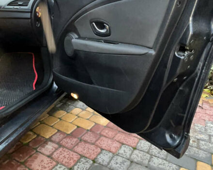 Серый Рено Меган, объемом двигателя 1.46 л и пробегом 320 тыс. км за 7150 $, фото 21 на Automoto.ua