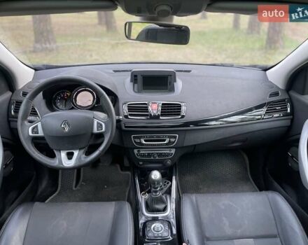 Сірий Рено Меган, об'ємом двигуна 1.4 л та пробігом 246 тис. км за 6900 $, фото 9 на Automoto.ua