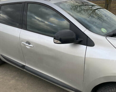 Сірий Рено Меган, об'ємом двигуна 1.5 л та пробігом 200 тис. км за 4950 $, фото 23 на Automoto.ua