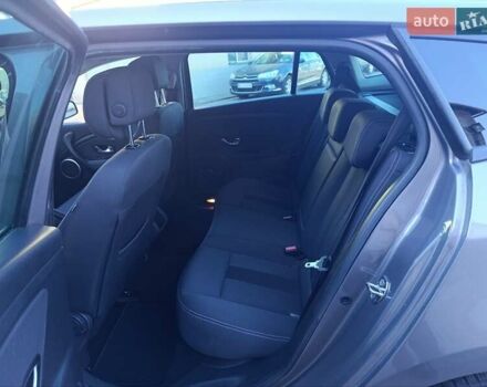 Серый Рено Меган, объемом двигателя 1.4 л и пробегом 215 тыс. км за 5850 $, фото 7 на Automoto.ua