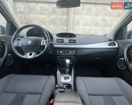 Серый Рено Меган, объемом двигателя 1.46 л и пробегом 274 тыс. км за 6300 $, фото 50 на Automoto.ua