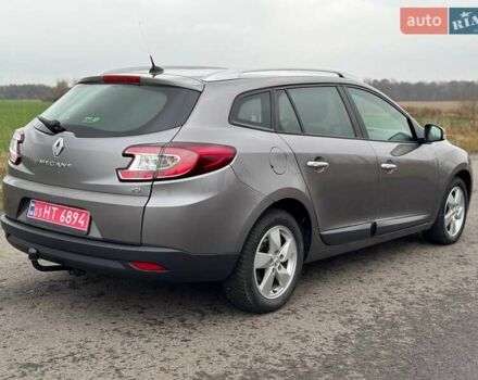 Сірий Рено Меган, об'ємом двигуна 1.46 л та пробігом 270 тис. км за 7800 $, фото 4 на Automoto.ua