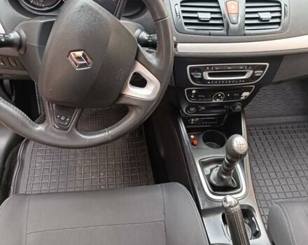 Серый Рено Меган, объемом двигателя 1.46 л и пробегом 227 тыс. км за 7200 $, фото 9 на Automoto.ua