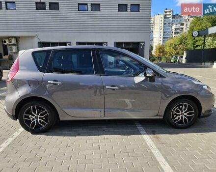 Сірий Рено Меган, об'ємом двигуна 1.5 л та пробігом 175 тис. км за 8800 $, фото 5 на Automoto.ua