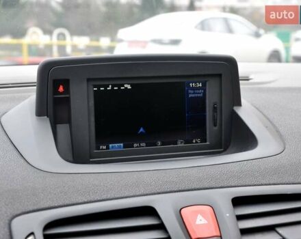 Сірий Рено Меган, об'ємом двигуна 1.5 л та пробігом 250 тис. км за 6500 $, фото 32 на Automoto.ua