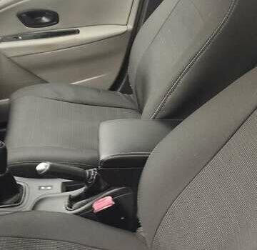 Сірий Рено Меган, об'ємом двигуна 1.46 л та пробігом 276 тис. км за 5800 $, фото 5 на Automoto.ua