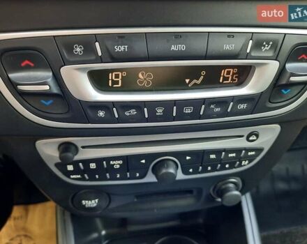 Серый Рено Меган, объемом двигателя 1.6 л и пробегом 194 тыс. км за 8100 $, фото 62 на Automoto.ua