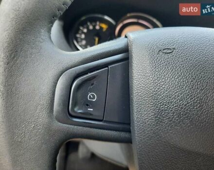 Серый Рено Меган, объемом двигателя 1.6 л и пробегом 194 тыс. км за 8100 $, фото 51 на Automoto.ua