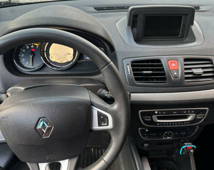 Серый Рено Меган, объемом двигателя 1.4 л и пробегом 266 тыс. км за 5500 $, фото 10 на Automoto.ua