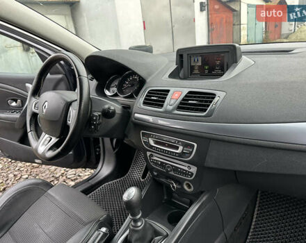 Серый Рено Меган, объемом двигателя 1.46 л и пробегом 232 тыс. км за 7650 $, фото 37 на Automoto.ua