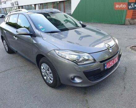 Серый Рено Меган, объемом двигателя 1.6 л и пробегом 194 тыс. км за 8100 $, фото 117 на Automoto.ua