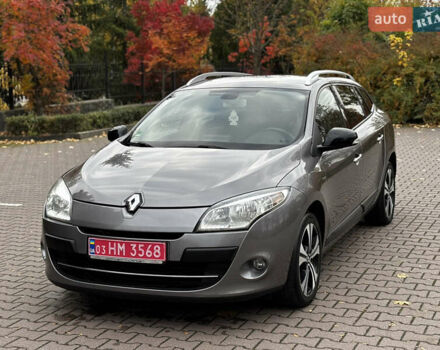 Серый Рено Меган, объемом двигателя 1.5 л и пробегом 146 тыс. км за 8890 $, фото 1 на Automoto.ua