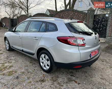 Сірий Рено Меган, об'ємом двигуна 1.5 л та пробігом 230 тис. км за 6999 $, фото 3 на Automoto.ua