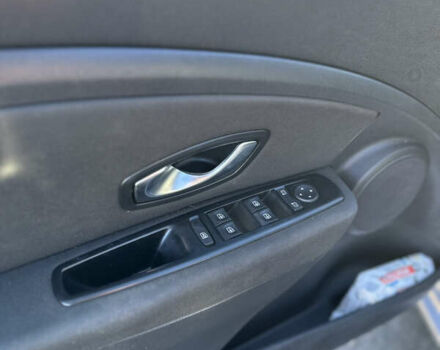 Серый Рено Меган, объемом двигателя 1.46 л и пробегом 203 тыс. км за 6700 $, фото 12 на Automoto.ua