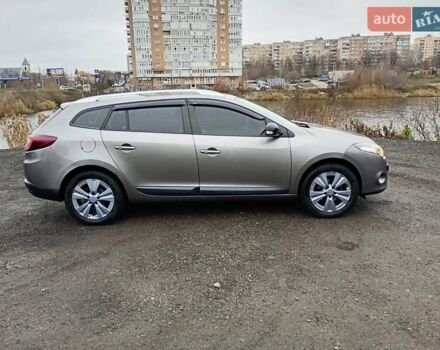 Серый Рено Меган, объемом двигателя 1.46 л и пробегом 280 тыс. км за 7000 $, фото 4 на Automoto.ua