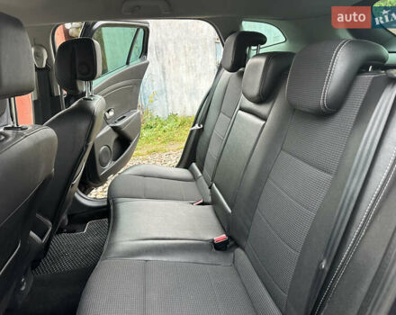 Серый Рено Меган, объемом двигателя 1.46 л и пробегом 232 тыс. км за 7650 $, фото 31 на Automoto.ua