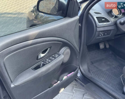 Серый Рено Меган, объемом двигателя 1.46 л и пробегом 345 тыс. км за 6850 $, фото 11 на Automoto.ua