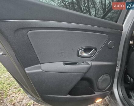 Сірий Рено Меган, об'ємом двигуна 1.4 л та пробігом 383 тис. км за 6000 $, фото 8 на Automoto.ua