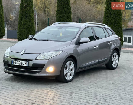 Серый Рено Меган, объемом двигателя 1.46 л и пробегом 220 тыс. км за 7900 $, фото 47 на Automoto.ua