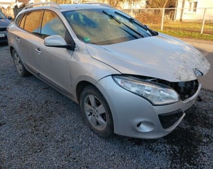 Сірий Рено Меган, об'ємом двигуна 1.5 л та пробігом 295 тис. км за 3600 $, фото 2 на Automoto.ua
