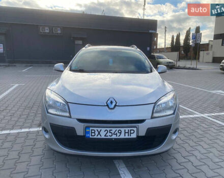 Серый Рено Меган, объемом двигателя 1.46 л и пробегом 258 тыс. км за 6900 $, фото 2 на Automoto.ua