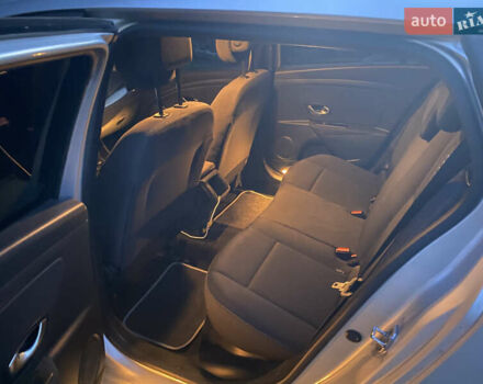 Серый Рено Меган, объемом двигателя 1.5 л и пробегом 242 тыс. км за 7999 $, фото 6 на Automoto.ua