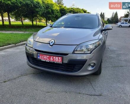 Серый Рено Меган, объемом двигателя 1.6 л и пробегом 194 тыс. км за 8100 $, фото 115 на Automoto.ua