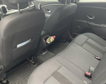 Сірий Рено Меган, об'ємом двигуна 1.5 л та пробігом 237 тис. км за 7200 $, фото 6 на Automoto.ua