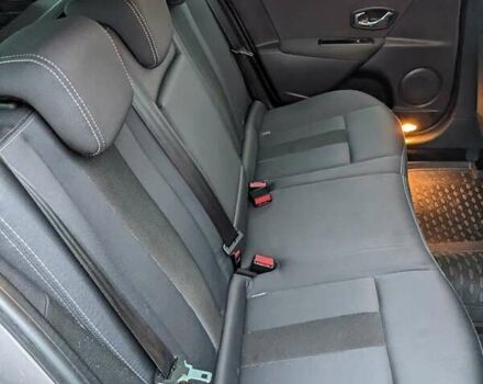 Сірий Рено Меган, об'ємом двигуна 1.87 л та пробігом 193 тис. км за 8400 $, фото 13 на Automoto.ua