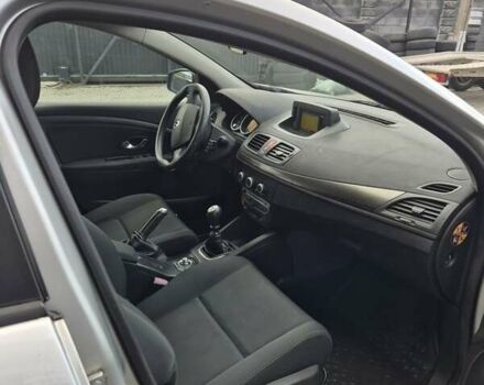 Серый Рено Меган, объемом двигателя 1.5 л и пробегом 228 тыс. км за 6650 $, фото 3 на Automoto.ua