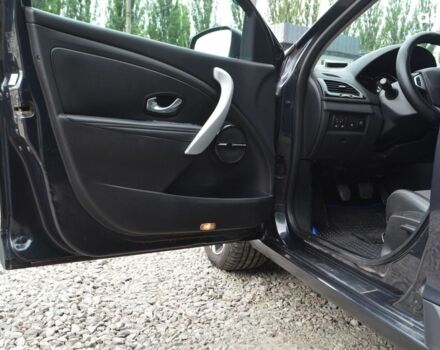 Серый Рено Меган, объемом двигателя 1.4 л и пробегом 227 тыс. км за 7500 $, фото 8 на Automoto.ua