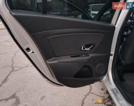 Серый Рено Меган, объемом двигателя 1.5 л и пробегом 273 тыс. км за 6900 $, фото 15 на Automoto.ua