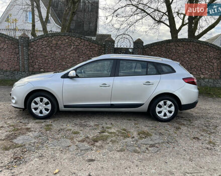Сірий Рено Меган, об'ємом двигуна 1.5 л та пробігом 230 тис. км за 6999 $, фото 2 на Automoto.ua