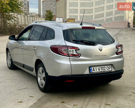 Серый Рено Меган, объемом двигателя 1.46 л и пробегом 274 тыс. км за 6300 $, фото 20 на Automoto.ua