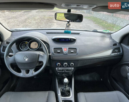 Сірий Рено Меган, об'ємом двигуна 1.5 л та пробігом 230 тис. км за 6999 $, фото 16 на Automoto.ua