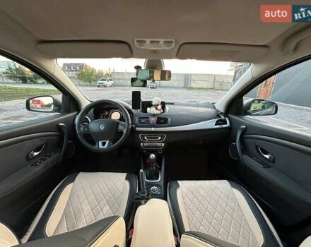 Серый Рено Меган, объемом двигателя 1.46 л и пробегом 249 тыс. км за 7800 $, фото 1 на Automoto.ua