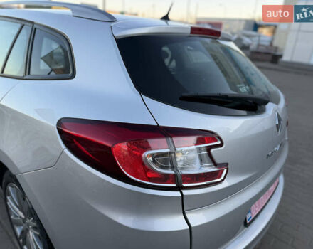 Сірий Рено Меган, об'ємом двигуна 1.5 л та пробігом 260 тис. км за 7550 $, фото 17 на Automoto.ua