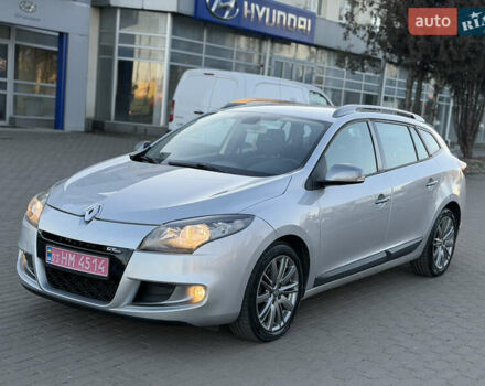 Сірий Рено Меган, об'ємом двигуна 1.5 л та пробігом 260 тис. км за 7550 $, фото 2 на Automoto.ua