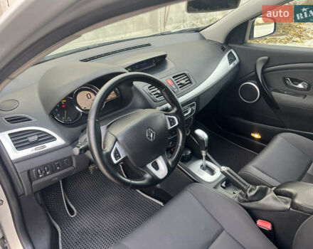 Серый Рено Меган, объемом двигателя 1.46 л и пробегом 274 тыс. км за 6300 $, фото 28 на Automoto.ua