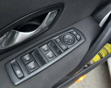 Серый Рено Меган, объемом двигателя 1.9 л и пробегом 213 тыс. км за 7700 $, фото 41 на Automoto.ua