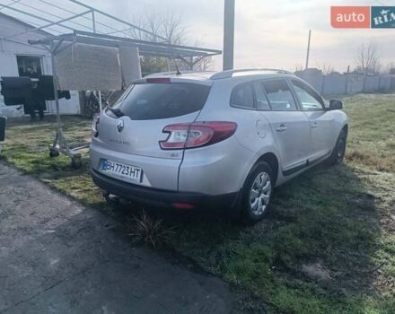 Серый Рено Меган, объемом двигателя 1.46 л и пробегом 227 тыс. км за 7200 $, фото 1 на Automoto.ua