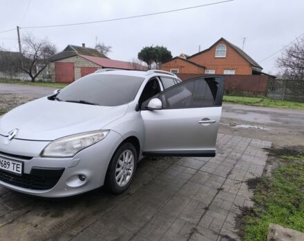 Серый Рено Меган, объемом двигателя 1.5 л и пробегом 246 тыс. км за 5300 $, фото 1 на Automoto.ua