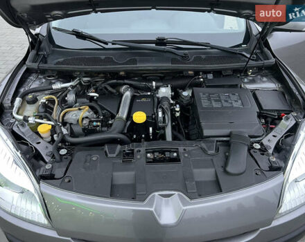 Серый Рено Меган, объемом двигателя 1.46 л и пробегом 220 тыс. км за 7900 $, фото 39 на Automoto.ua