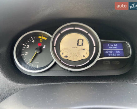Серый Рено Меган, объемом двигателя 1.46 л и пробегом 221 тыс. км за 7000 $, фото 6 на Automoto.ua