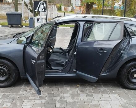 Сірий Рено Меган, об'ємом двигуна 1.5 л та пробігом 221 тис. км за 7200 $, фото 1 на Automoto.ua