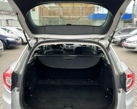 Серый Рено Меган, объемом двигателя 1.6 л и пробегом 150 тыс. км за 7500 $, фото 9 на Automoto.ua